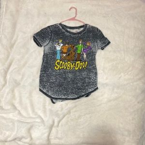 cute “scooby-doo!” comfy tee.